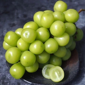 Виноград Мускат белый без косточек